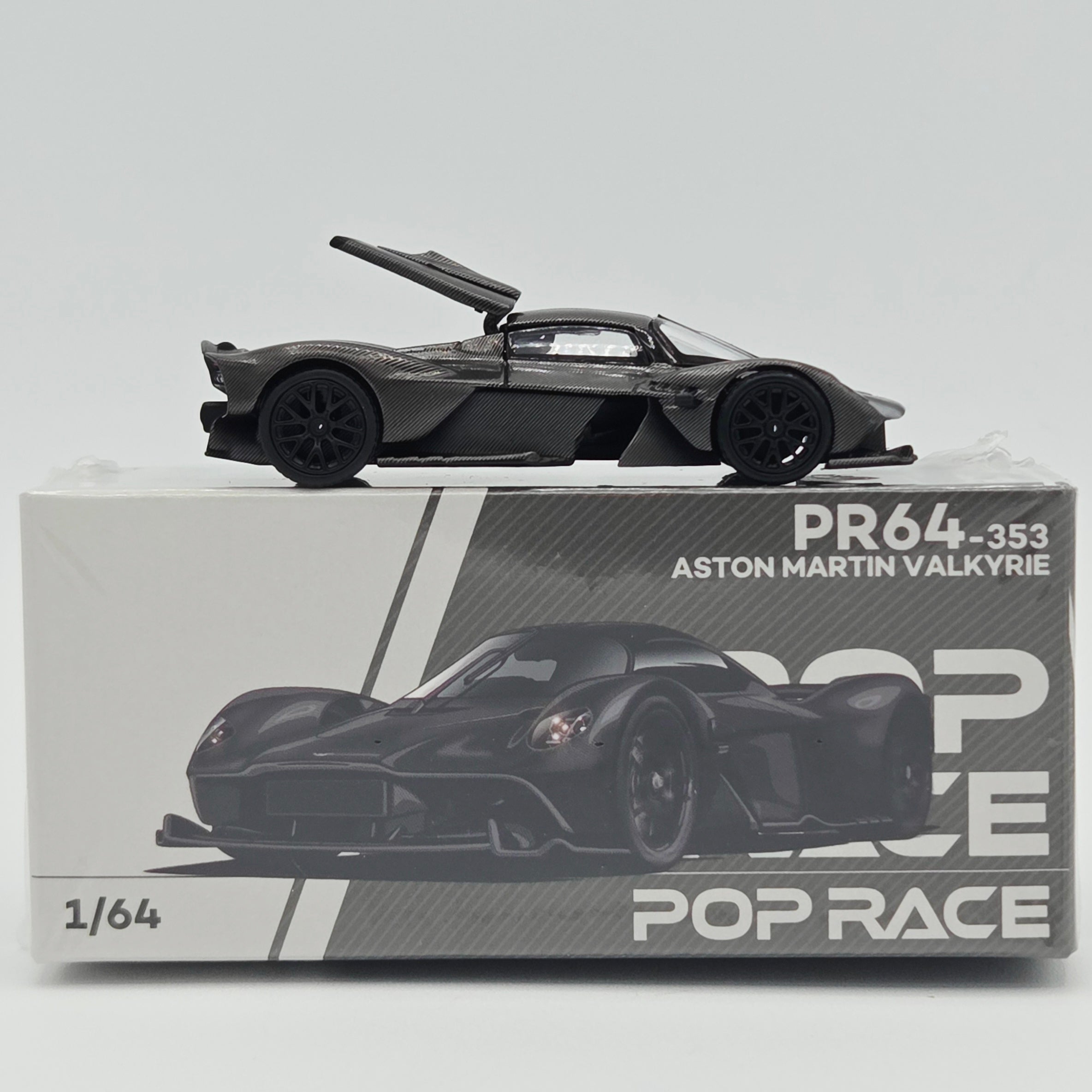 Pop Race Aston Martin Valkyrie- 1:64 #353 (2026 Limited Edition)