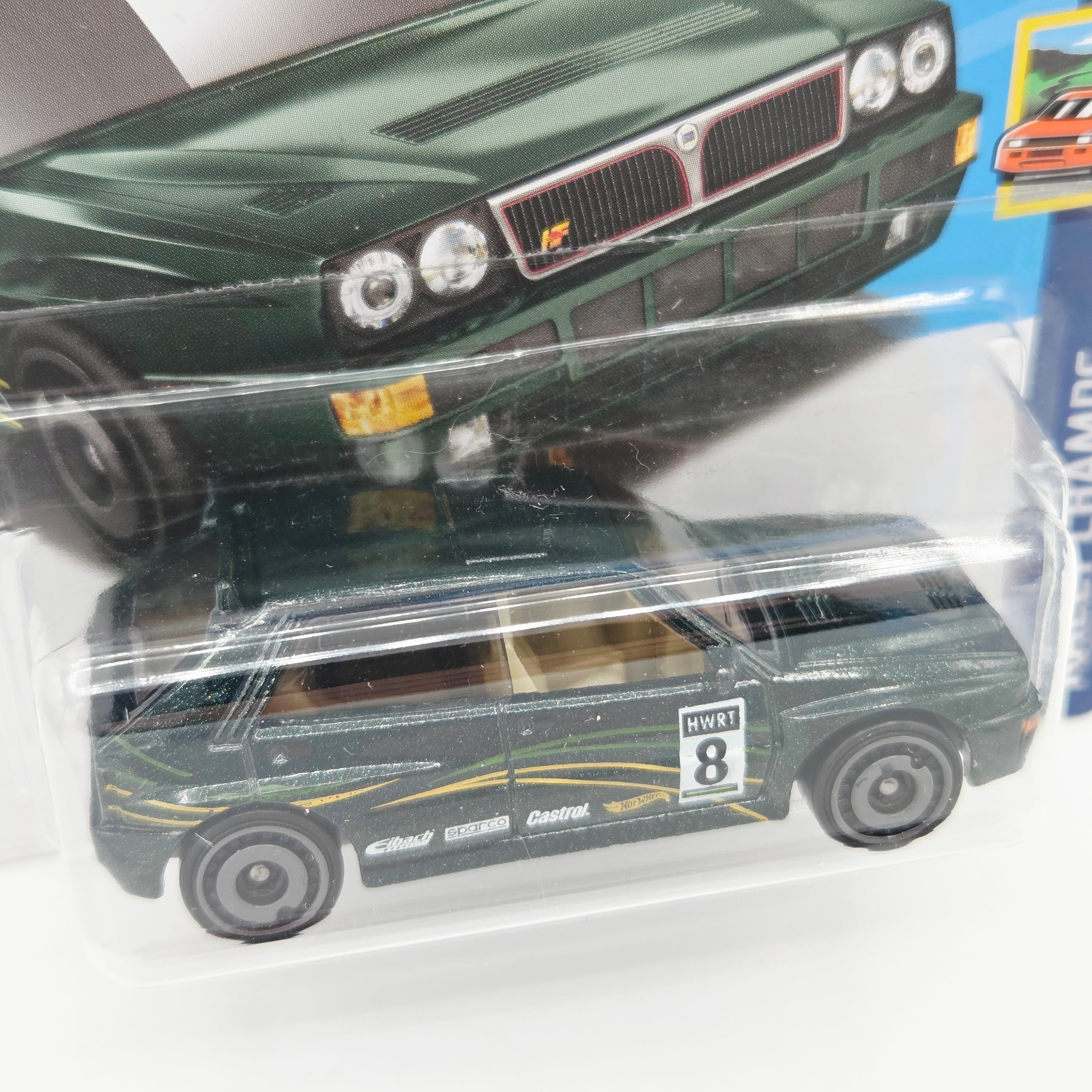 Hot Wheels Lancia Delta Integrale - Short Card (2022 HW Basic - Rally Champs)