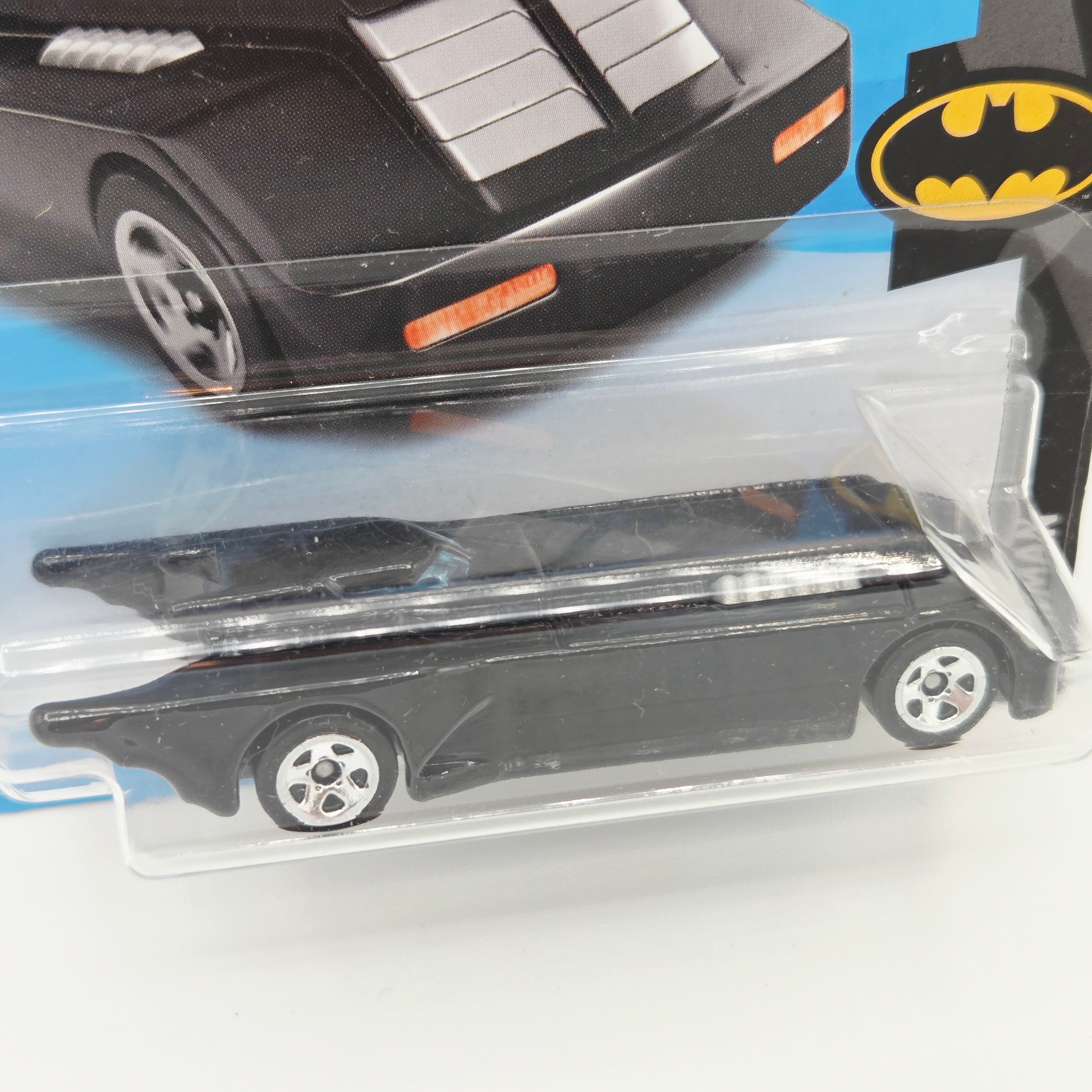 Hot Wheels Animated Series Batmobile - Short Card (2018 HW Basic - Batman)
