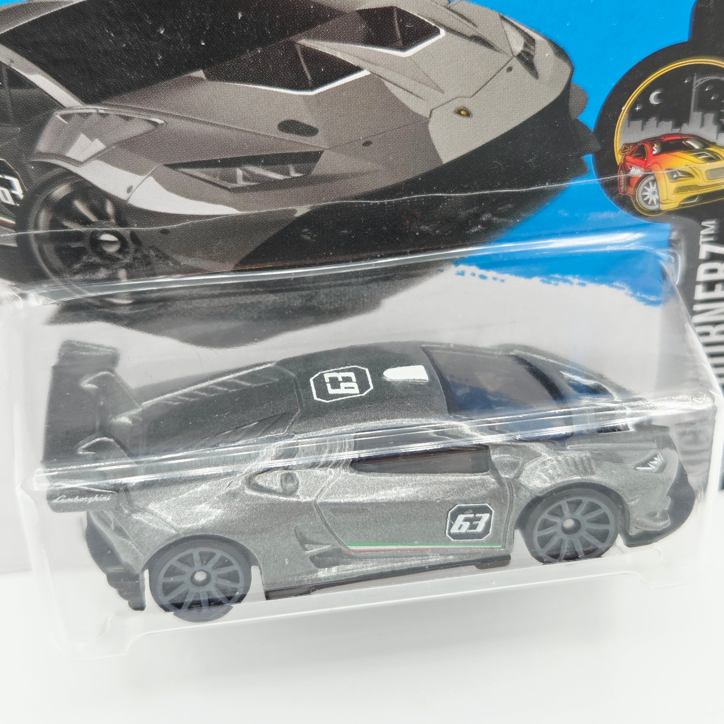 Hot Wheels Lamborghini Huracan LP 620-2 Super Trofeo - Short Card (2016 HW Basic - Nightburnerz)
