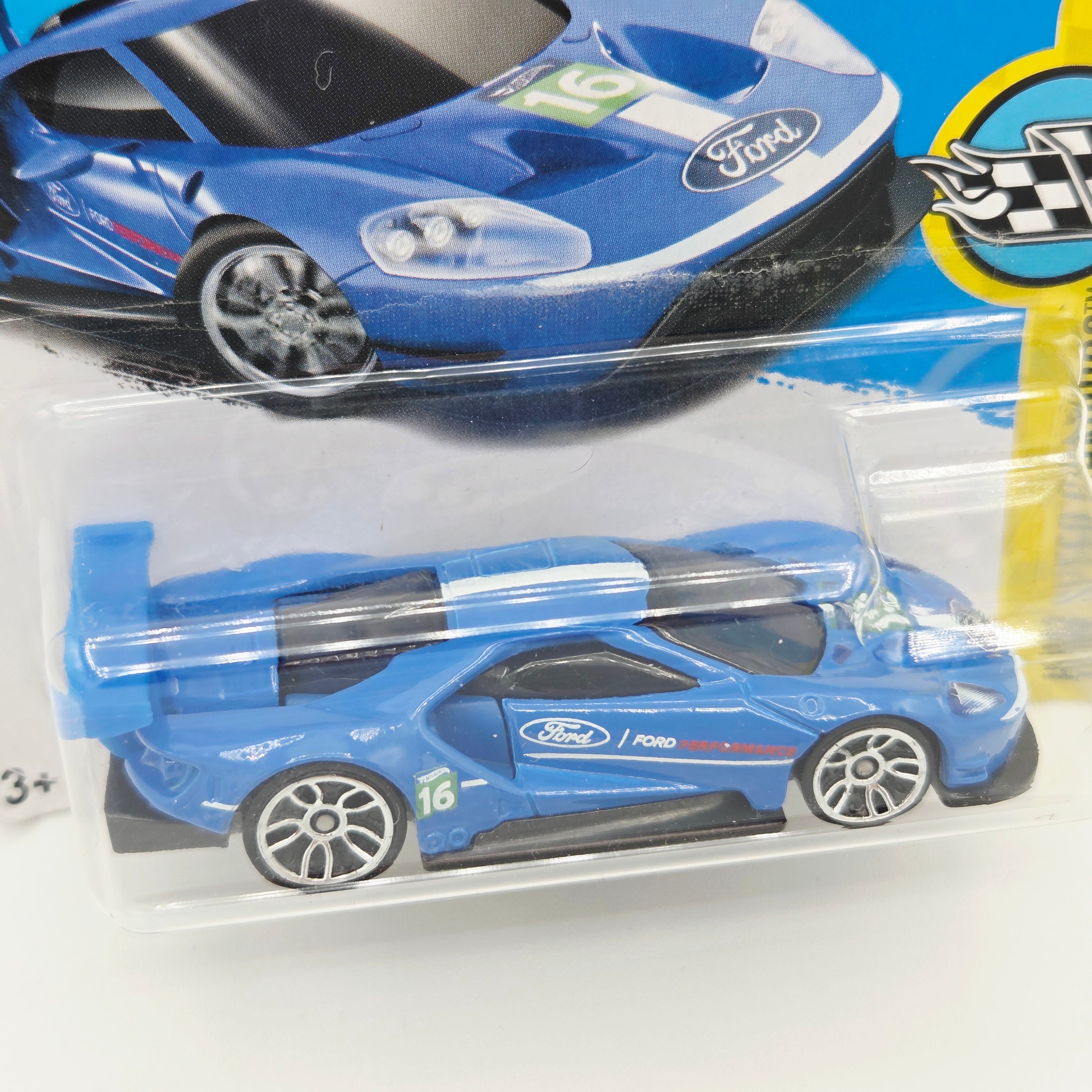 Hot Wheels '16 Ford GT Race - Short Card (2017 HW Basic - Speed Graphics)