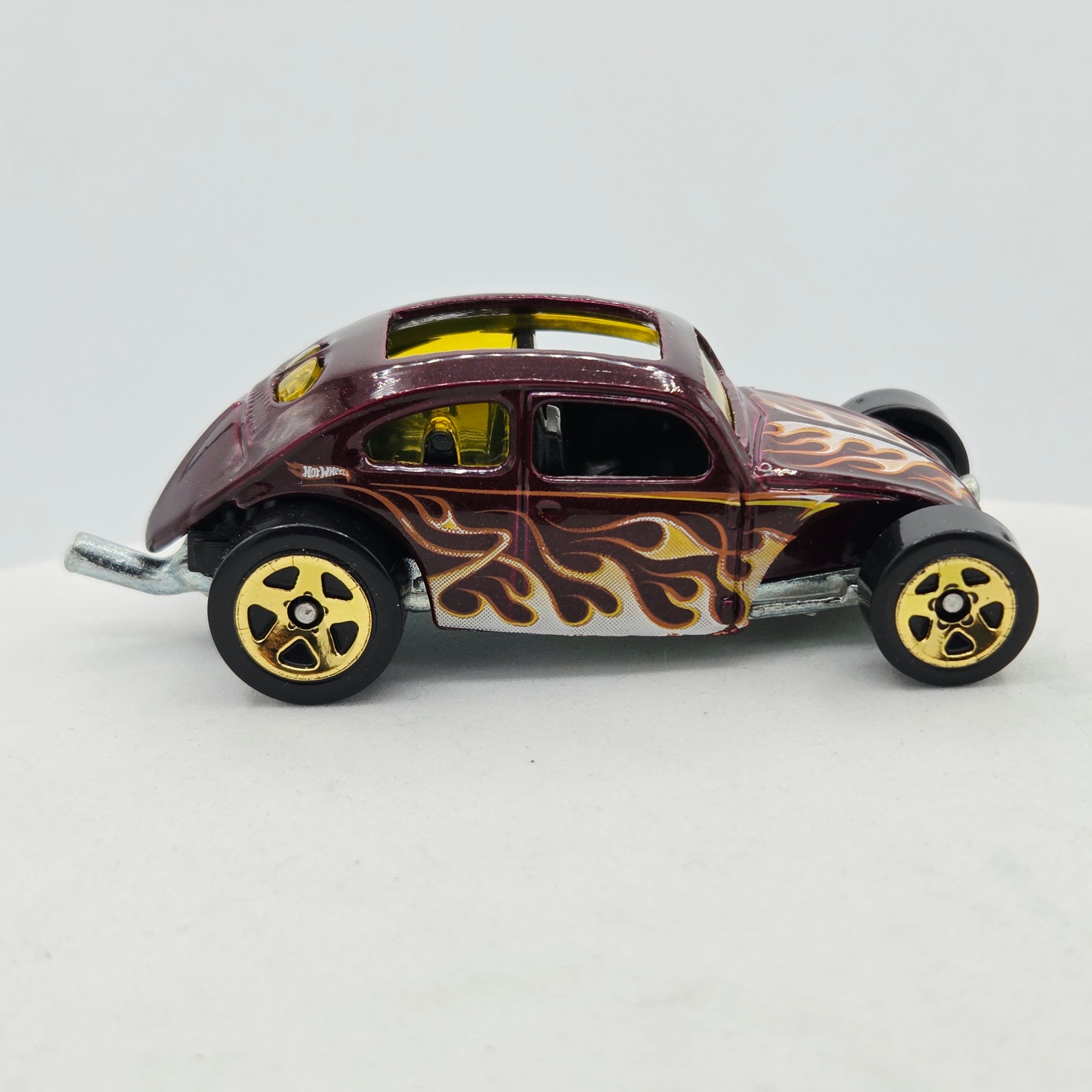 Hot Wheels Custom Volkswagen Beetle (2011 HW Basic - Heat Fleet)