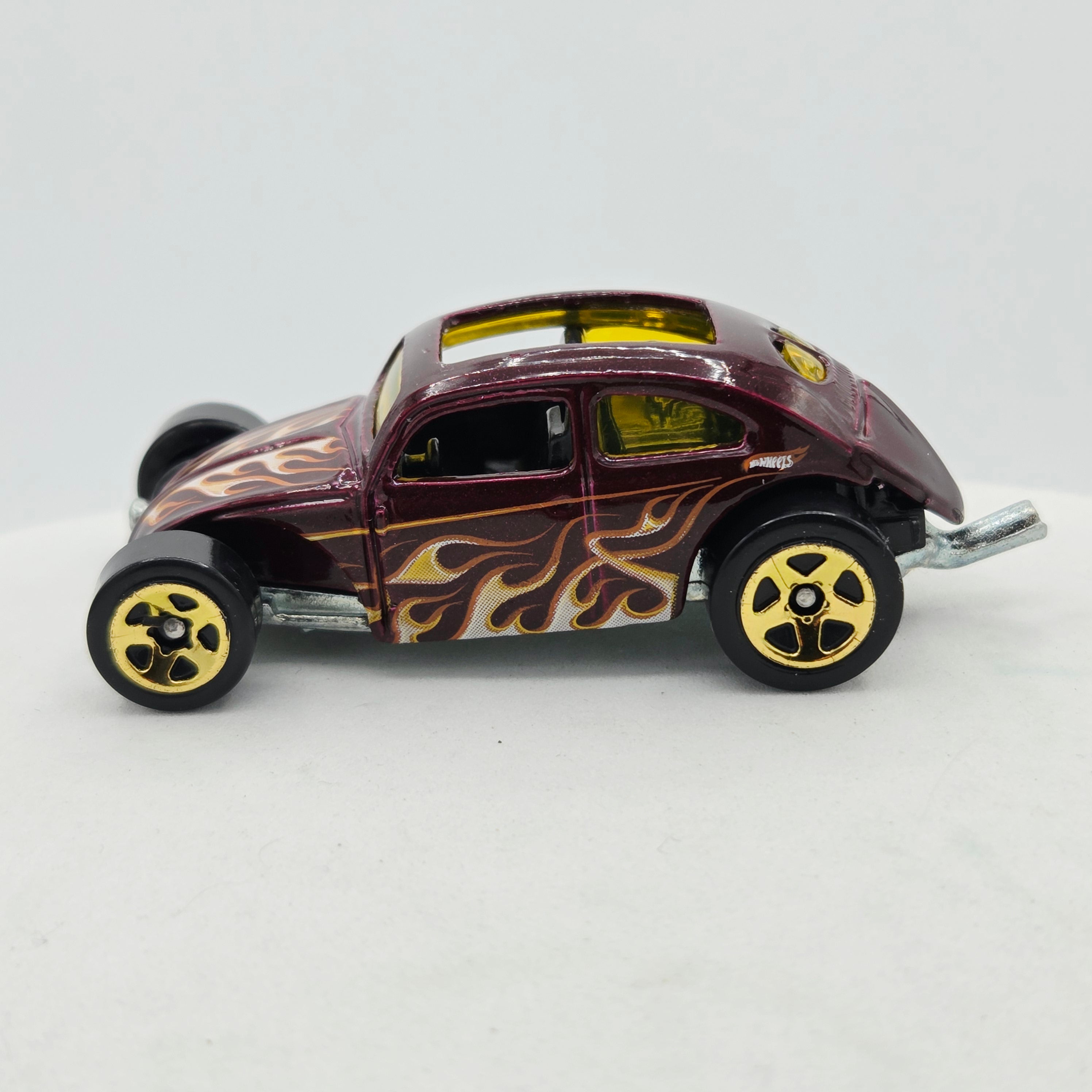 Hot Wheels Custom Volkswagen Beetle (2011 HW Basic - Heat Fleet)