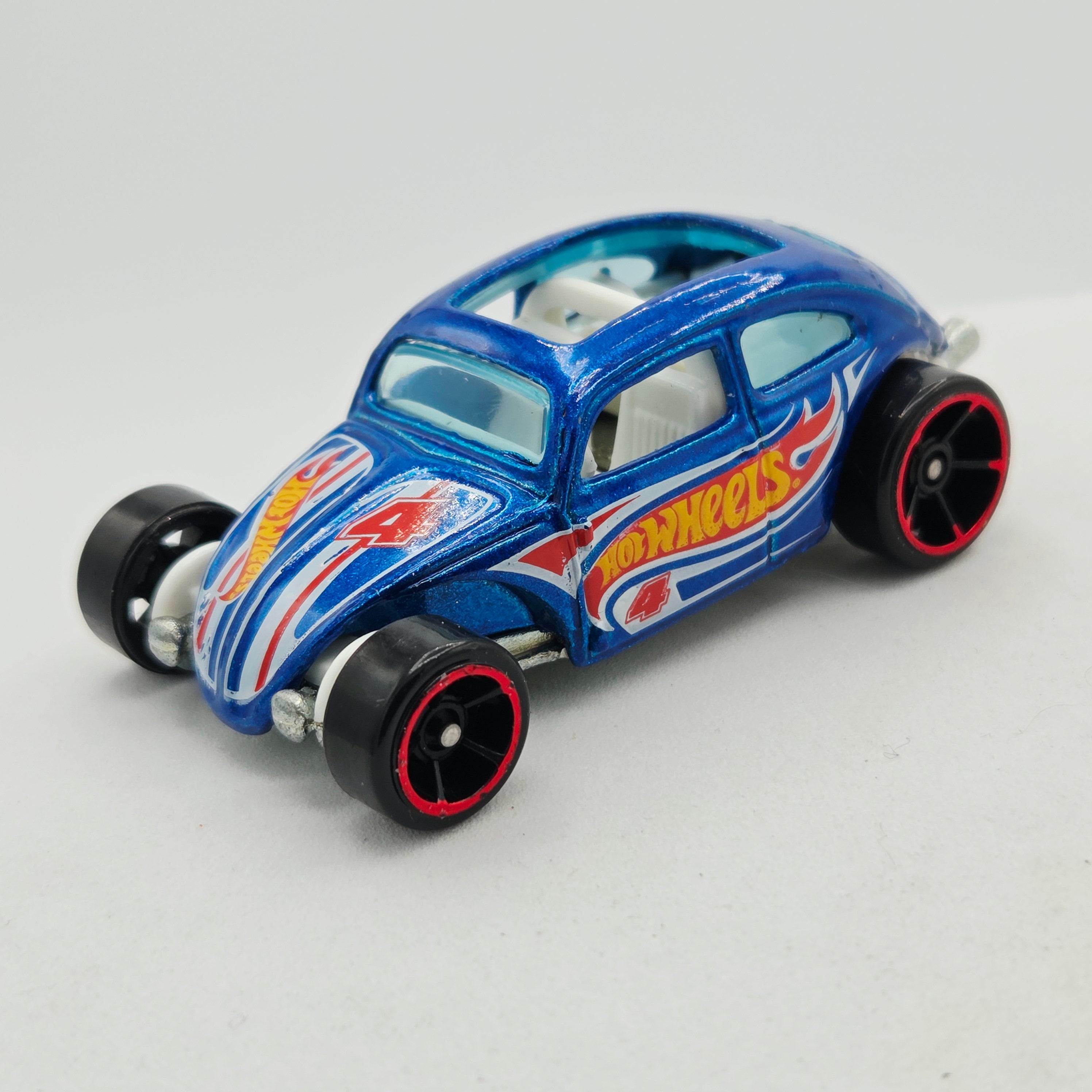 Hot Wheels Custom Volkswagen Beetle (2012 HW Basic - Racing)